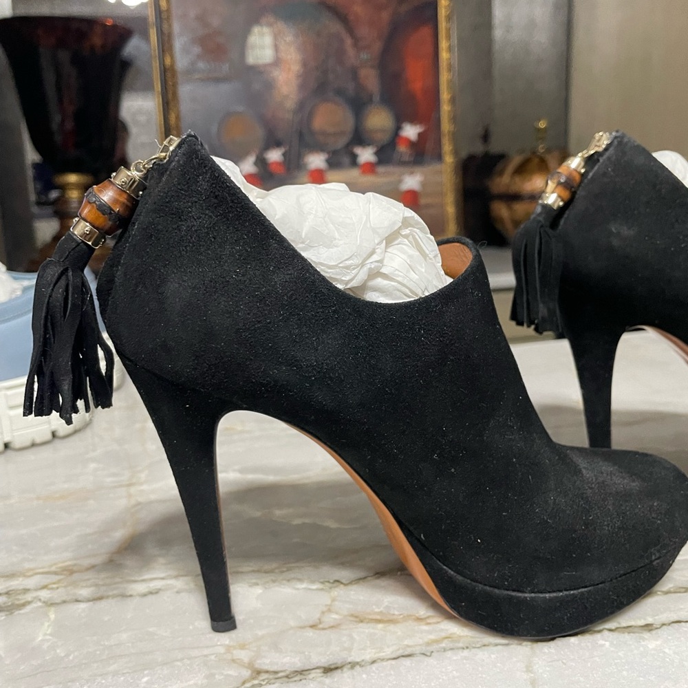 Gucci Tassel Platform Booties 38.5 - image 2